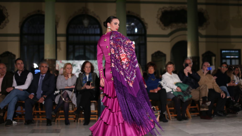Johanna Calderón presenta su primera colección de trajes de flamenca